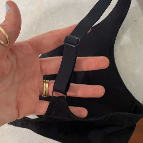 Kit Undergarments Molded Soft Plunge Bra size 4 - Picture 5 of 8